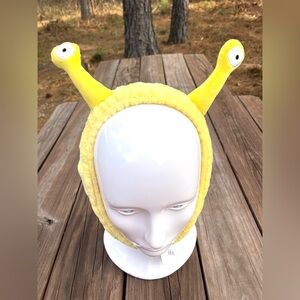 Yellow Plush Snail Eye Spa Headband For Makeup Or Facial Skincare